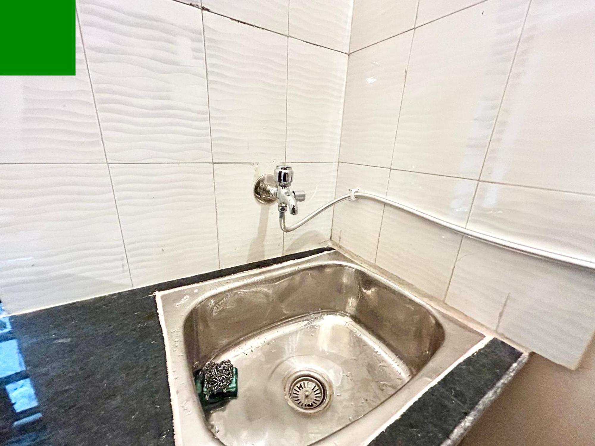 Cozy 2Bhk Apt Near Ruby Hospital & Em Bypass Calcutta Exteriör bild